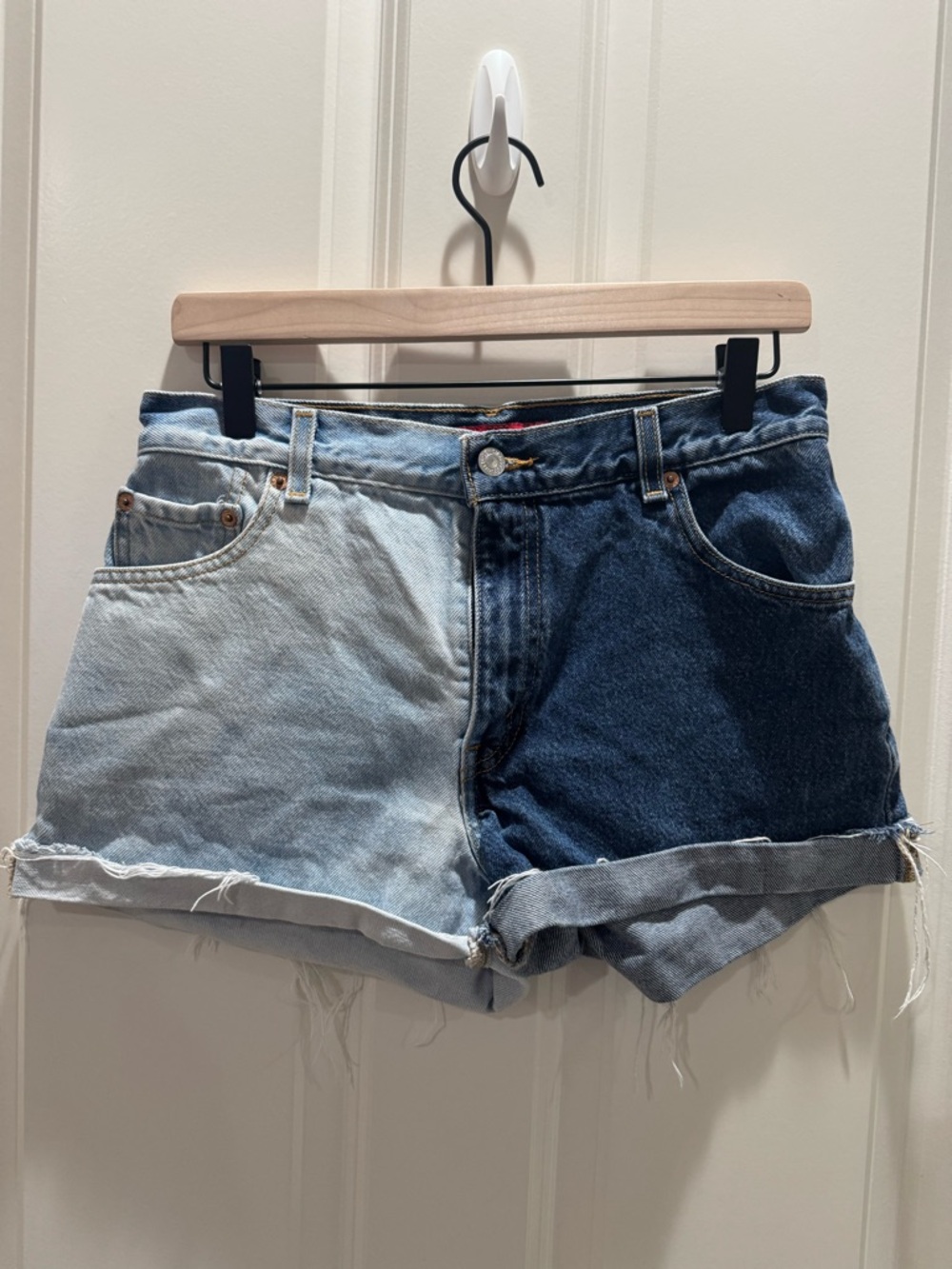Levi’s Two-Tone Denim High-Rise Women’s Shorts - Light & Dark Blue